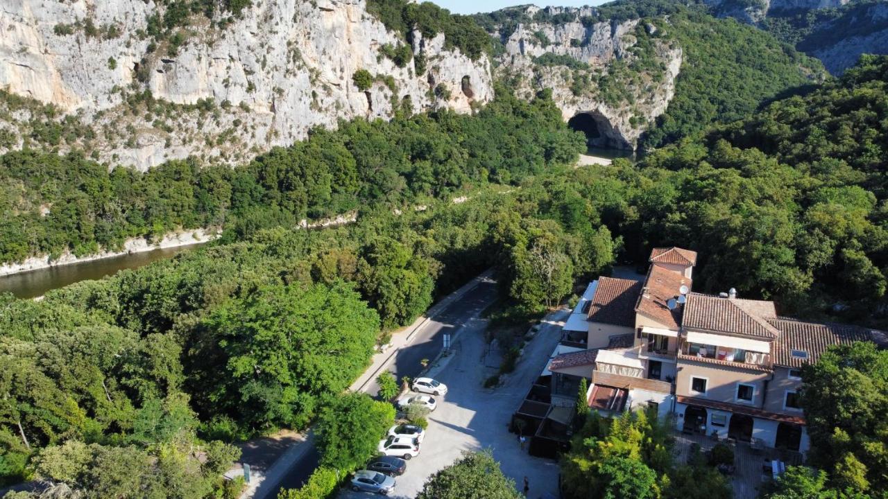 Le Belvedere Vallon-Pont-dʼArc Екстериор снимка