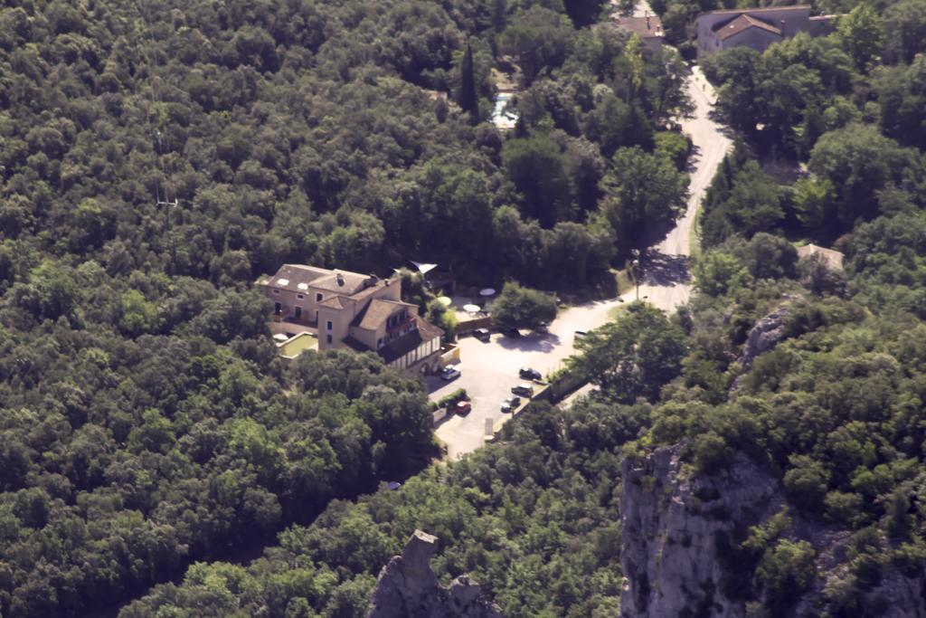 Le Belvedere Vallon-Pont-dʼArc Екстериор снимка